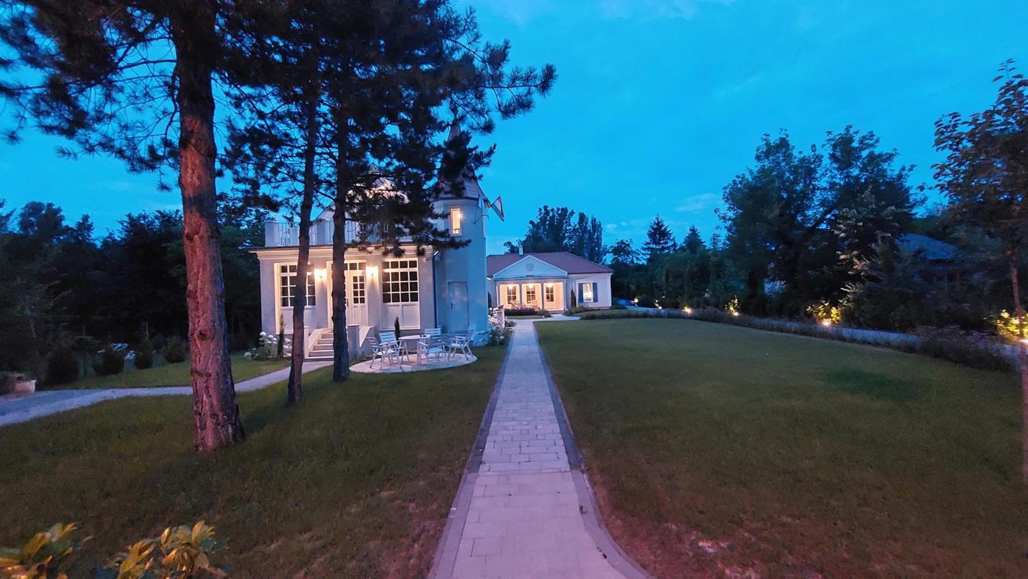 Schieszl Villa Zamárdi Exterior photo